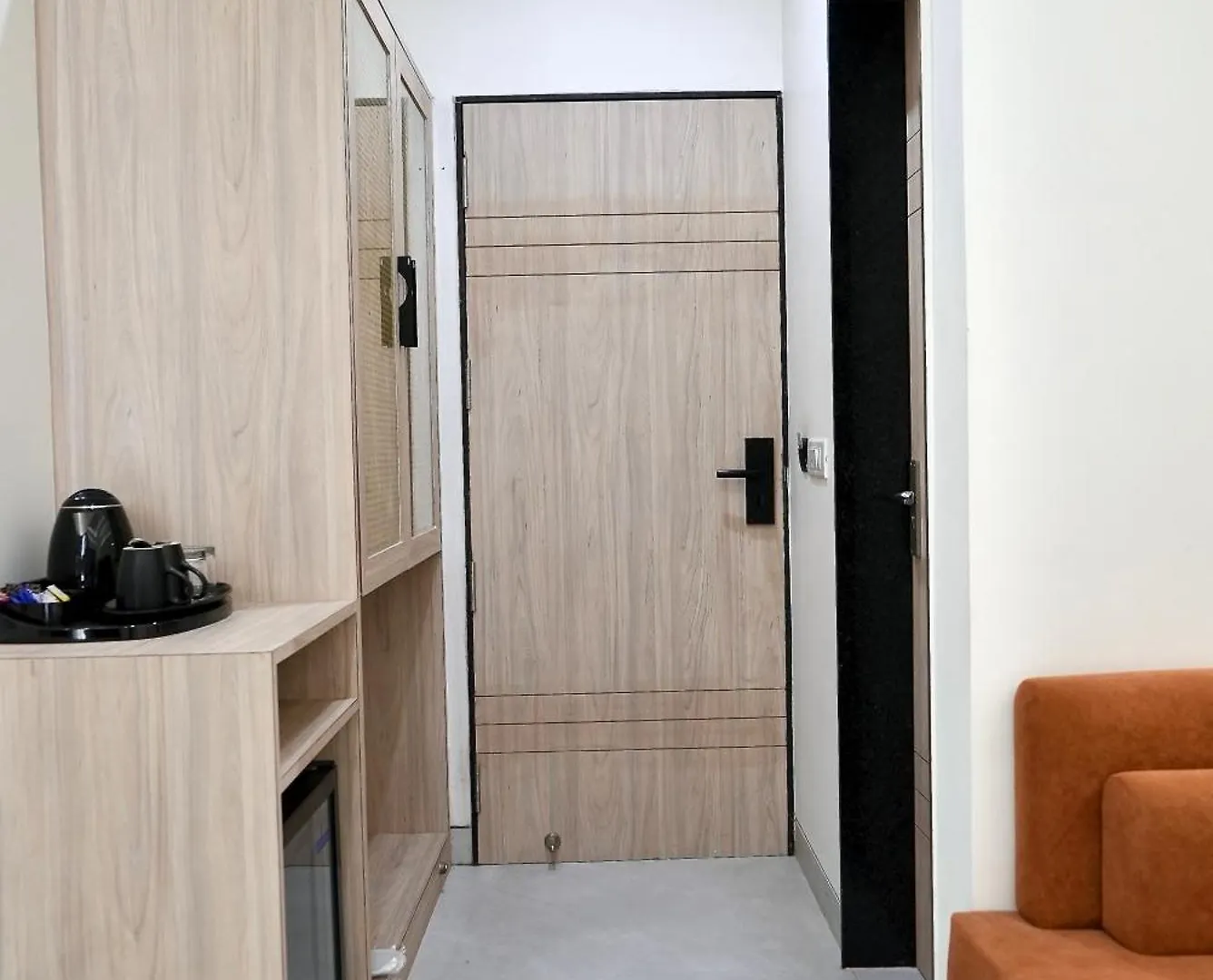 Hotel Elinor By Dazzling Hotels & Resorts Agra