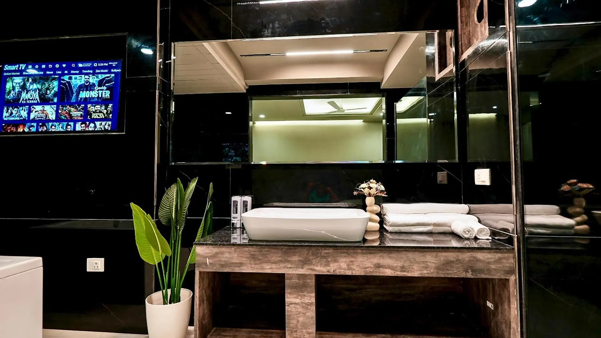 Hotel Elinor By Dazzling Hotels & Resorts Agra
